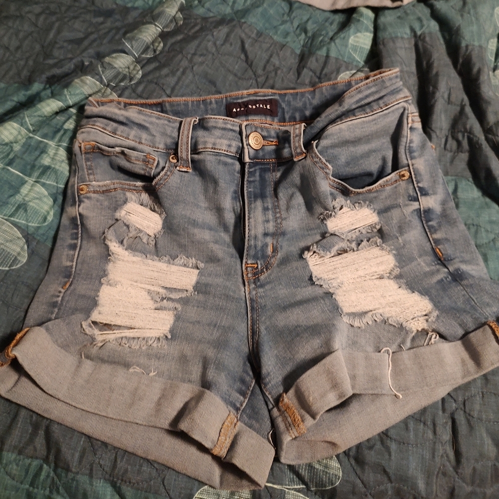Aeropostale ripped shorts